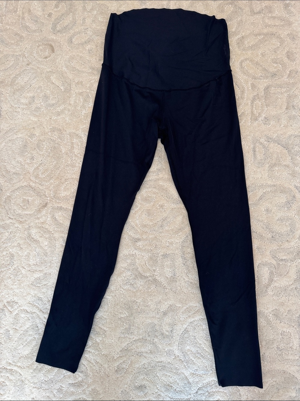 High-Waist Black Maternity Leggings — Women's Supportive Legging